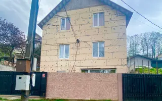 Дом, 180 м² - фото 1